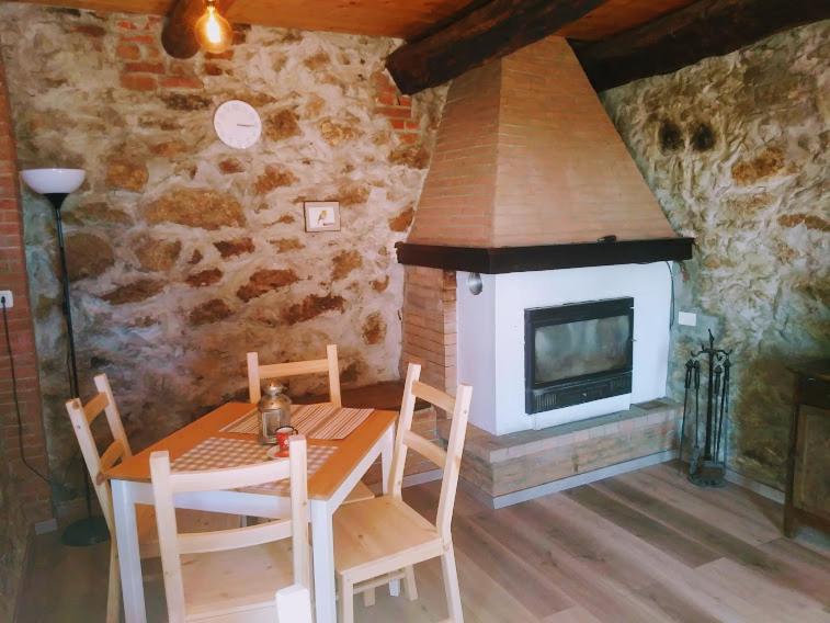 Hotel Il Pettirosso Castellamonte Esterno foto